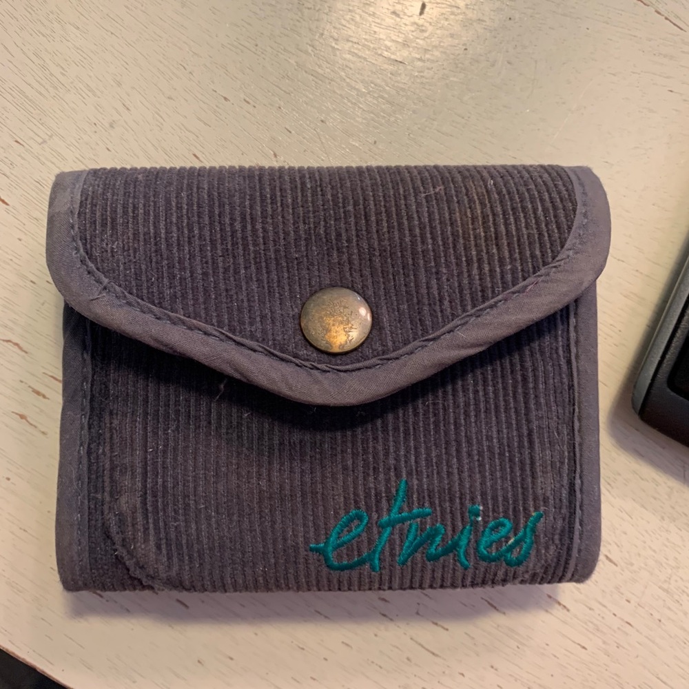 Vintage wallet from 90s